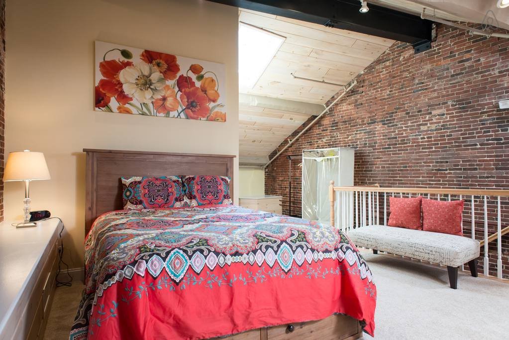 trendy airbnb loft in heart of boston