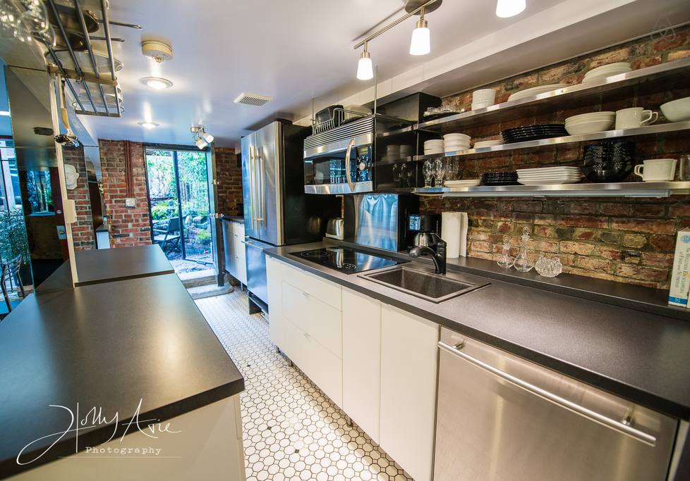boston airbnb kitchen southend