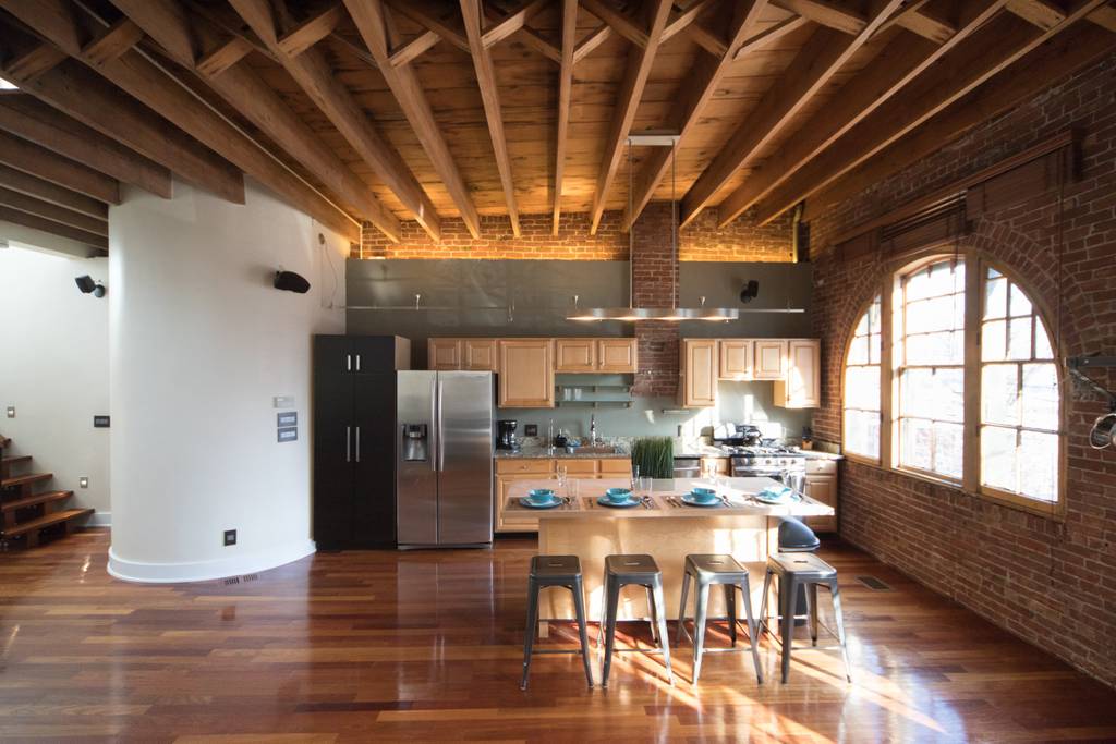 boston airbnb wooden beams