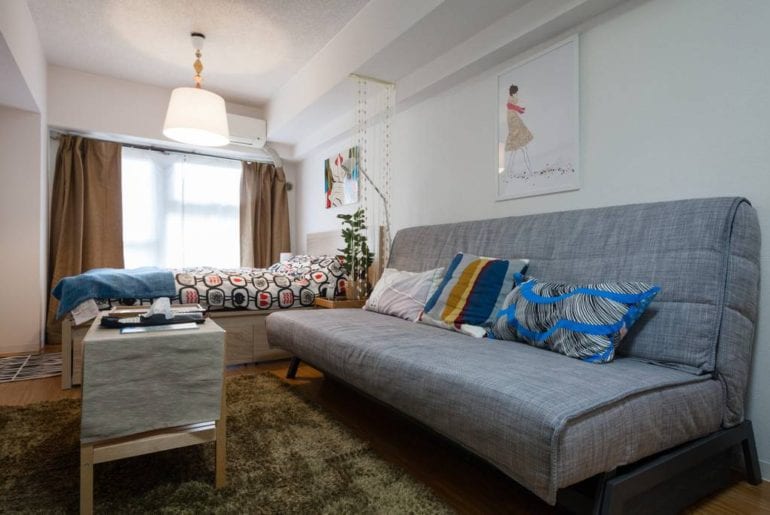 cozy room airbnb shinjuku tokyo