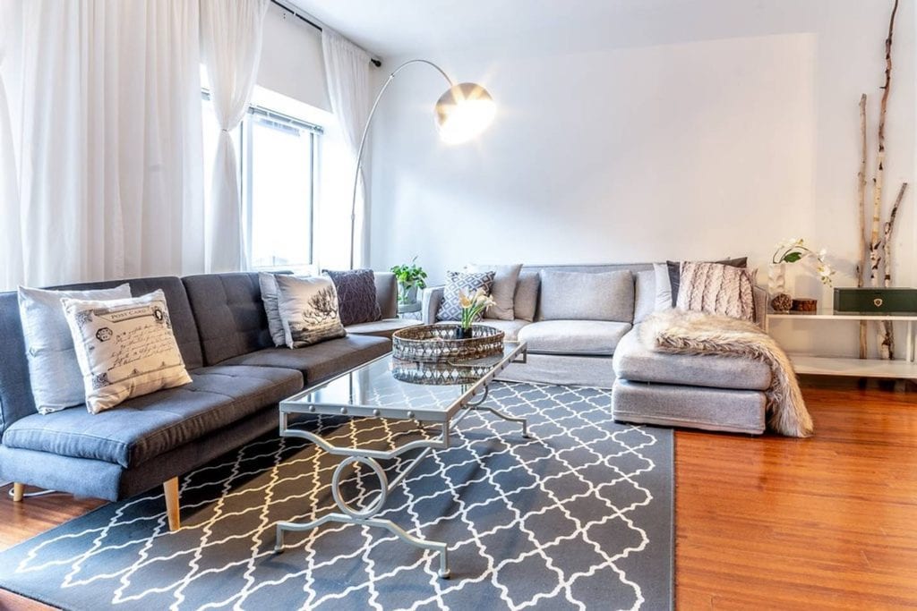 airbnb montreal condo in the heart of the city