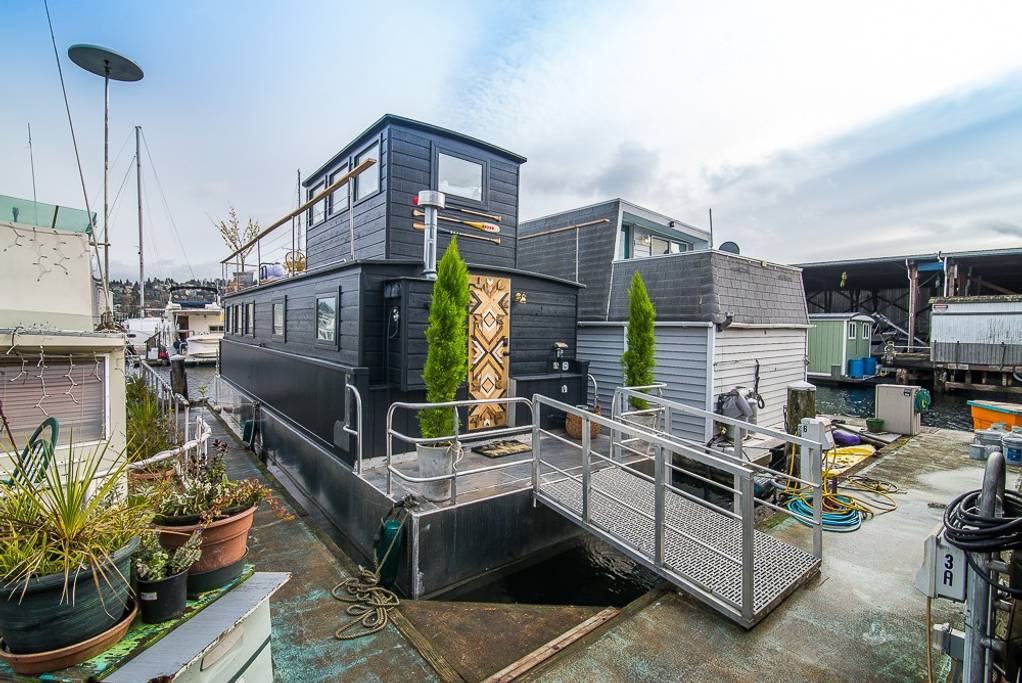 airbnb seattle houseboat
