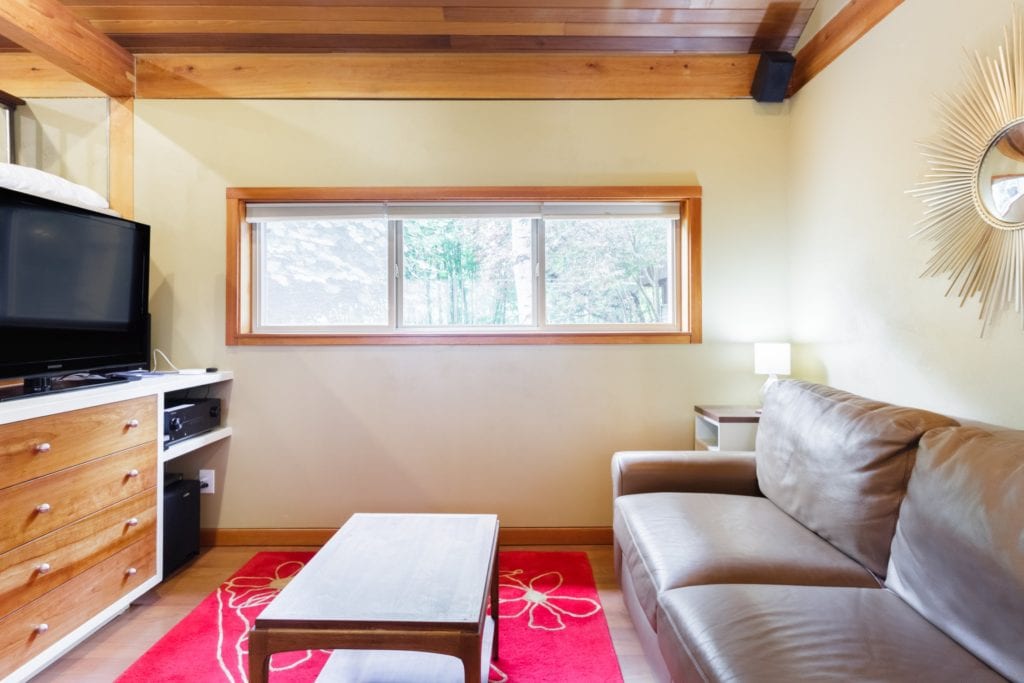 airbnb seattle apartment with sauna