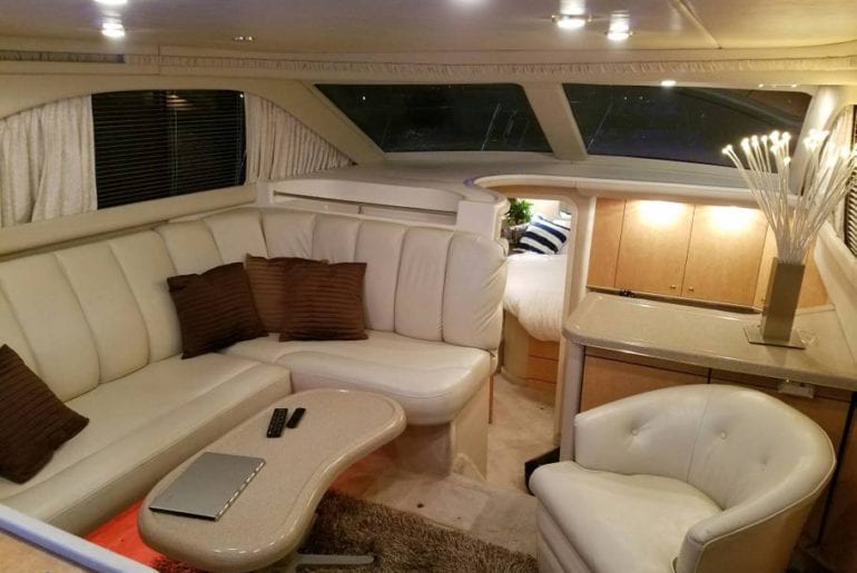 yacht rental airbnb philadelphia