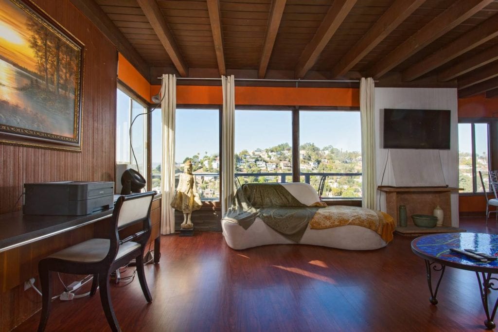 airbnb spacious los angeles apartment