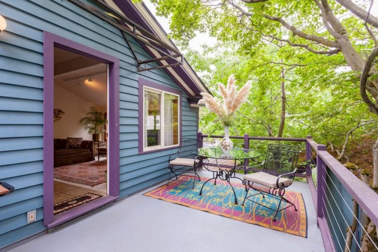 Seattle Grace Hospital Maple and cherry trees surround the private deck