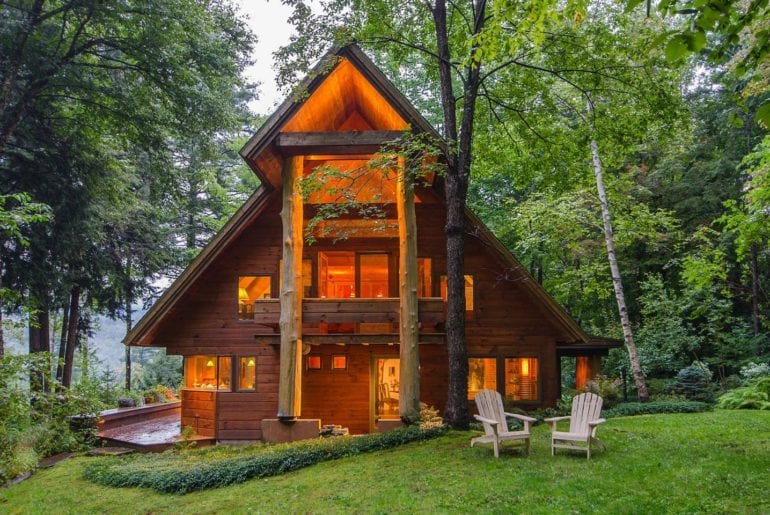 airbnb vermont skiing lodge home 