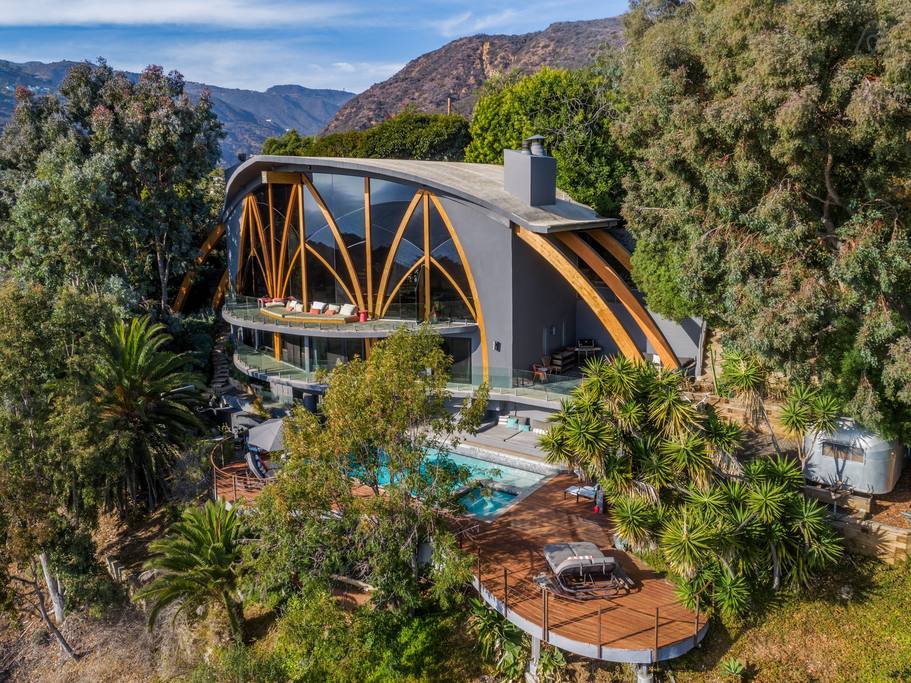 Ravenseye - Los Angeles Architecture Highlight