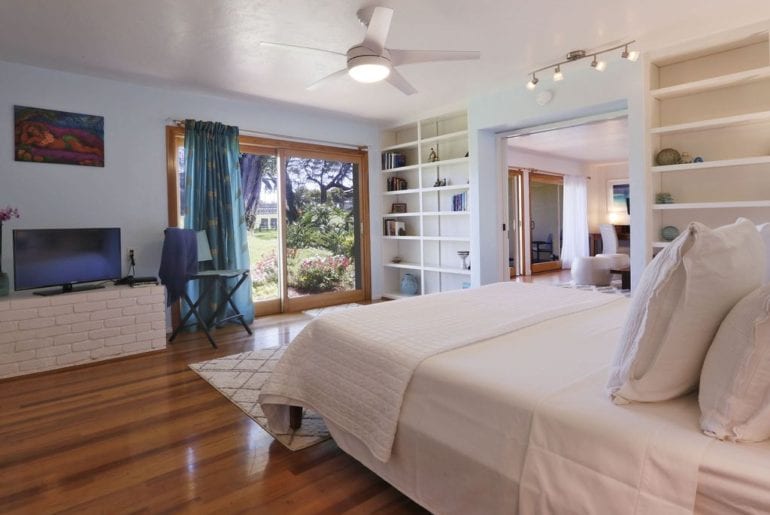 a Hawaiian bedroom