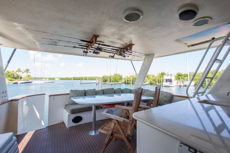 airbnb yacht home in florida keys