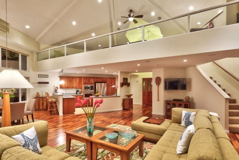 living area in a Maui VRBO home