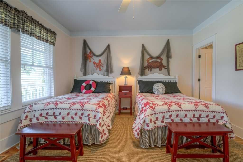 twin beds in a south carolina rental home