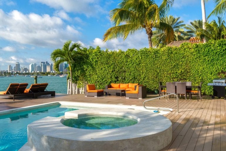 pool and jacuzzi in Miami
