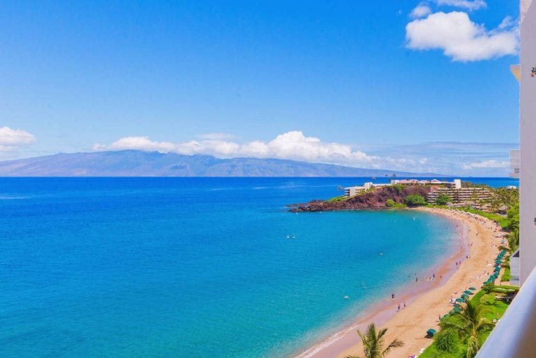 oceanfront airbnb condo on kaanapali beach