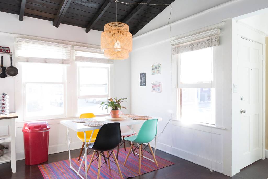 dining area in a Los Angeles Airbnb