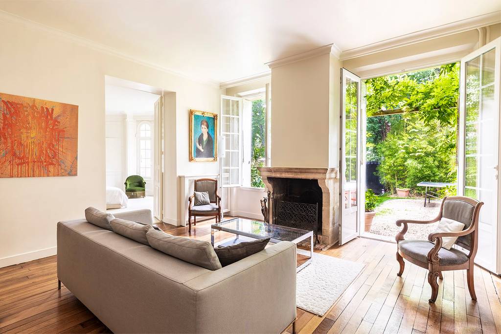 stunning airbnb mansion in bois de boulogne paris