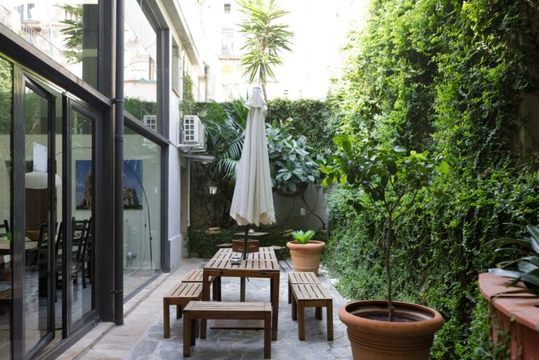 airbnb loft near las ramblas barcelona