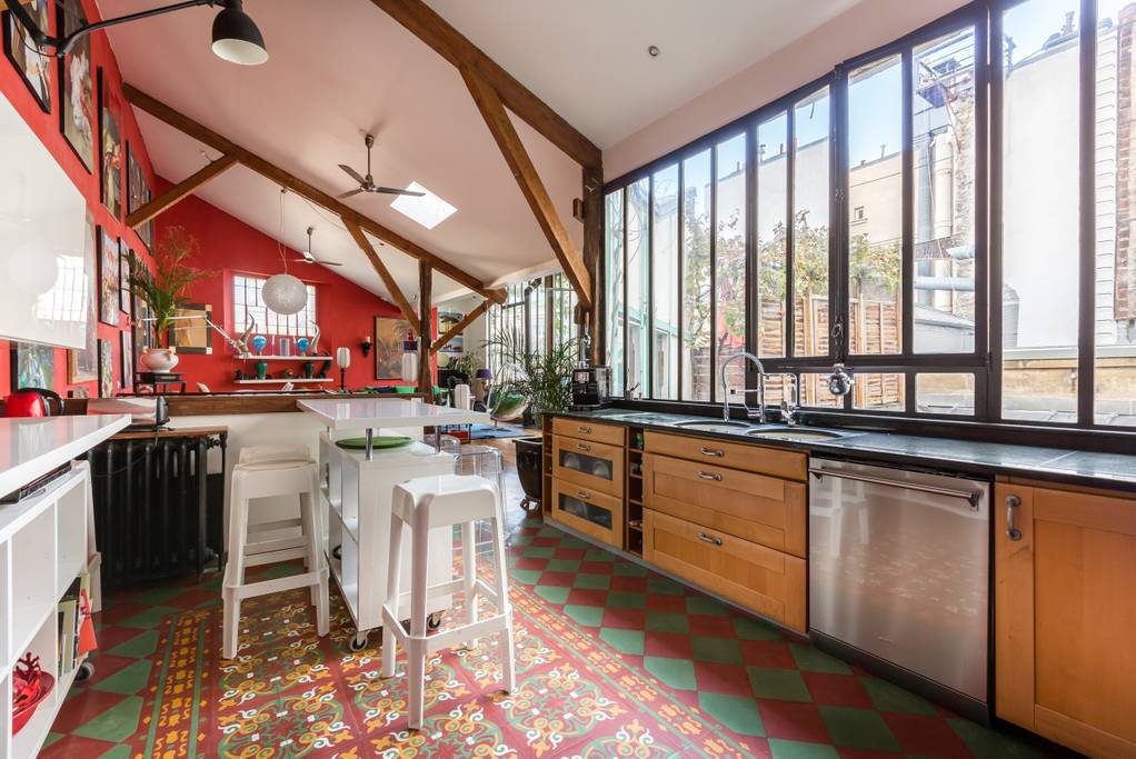 brightly decorated paris property on the left bank