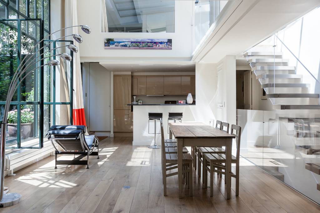 light filled paris home close to le jardin du plantes