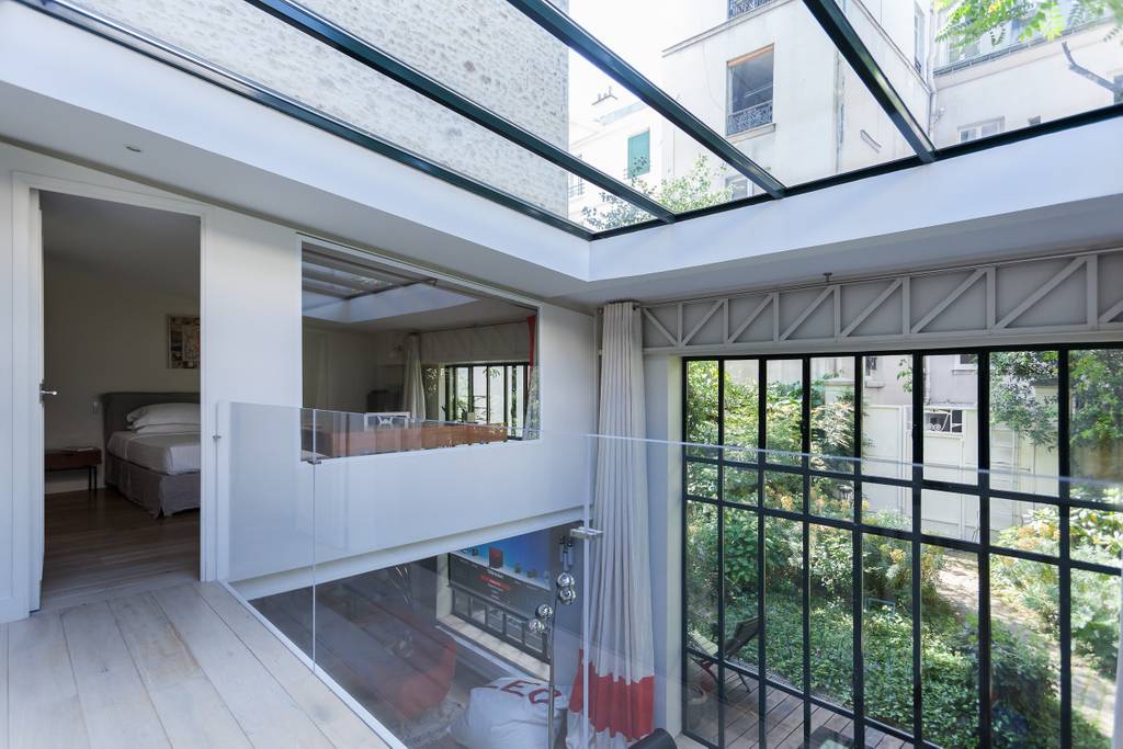 light filled paris home close to le jardin du plantes