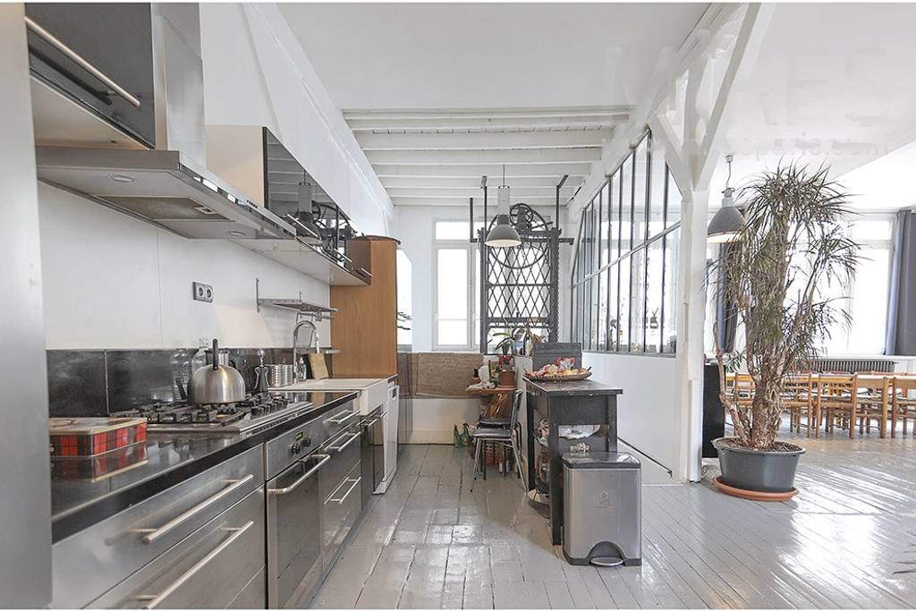 amazing airbnb paris loft near museums