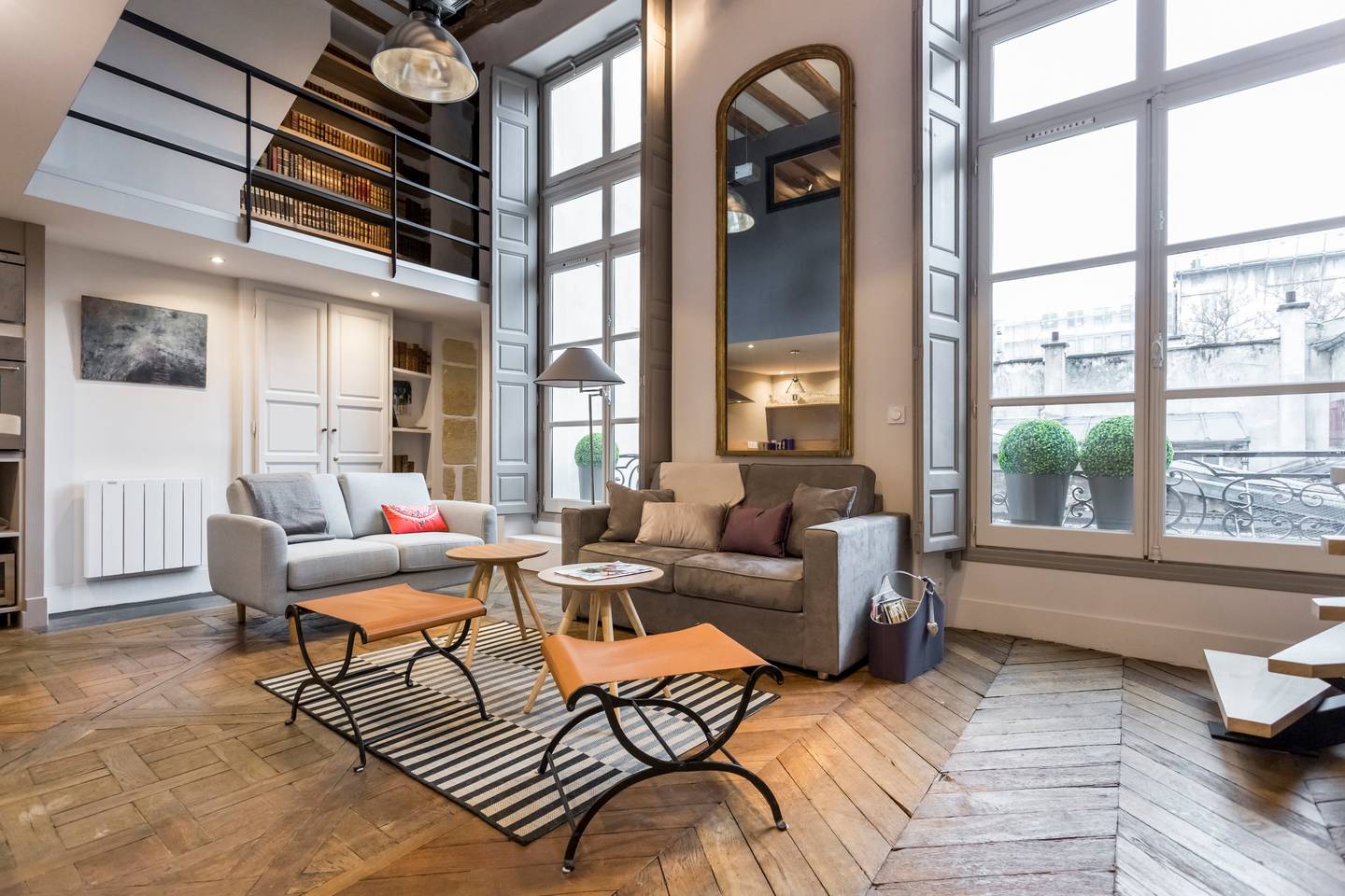 airbnb duplex in marais district