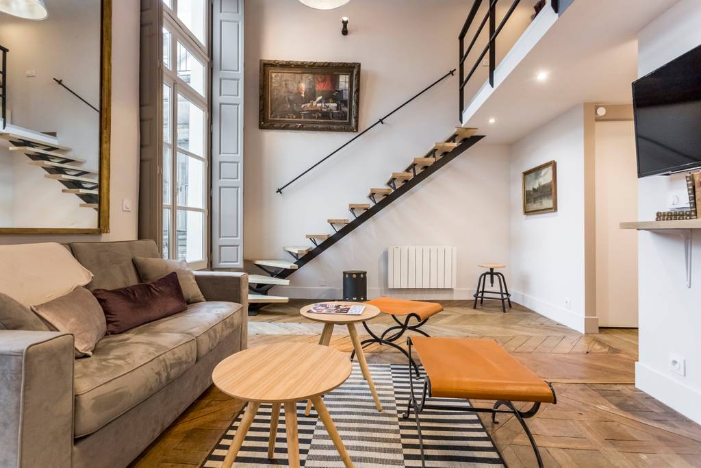 airbnb duplex in marais district