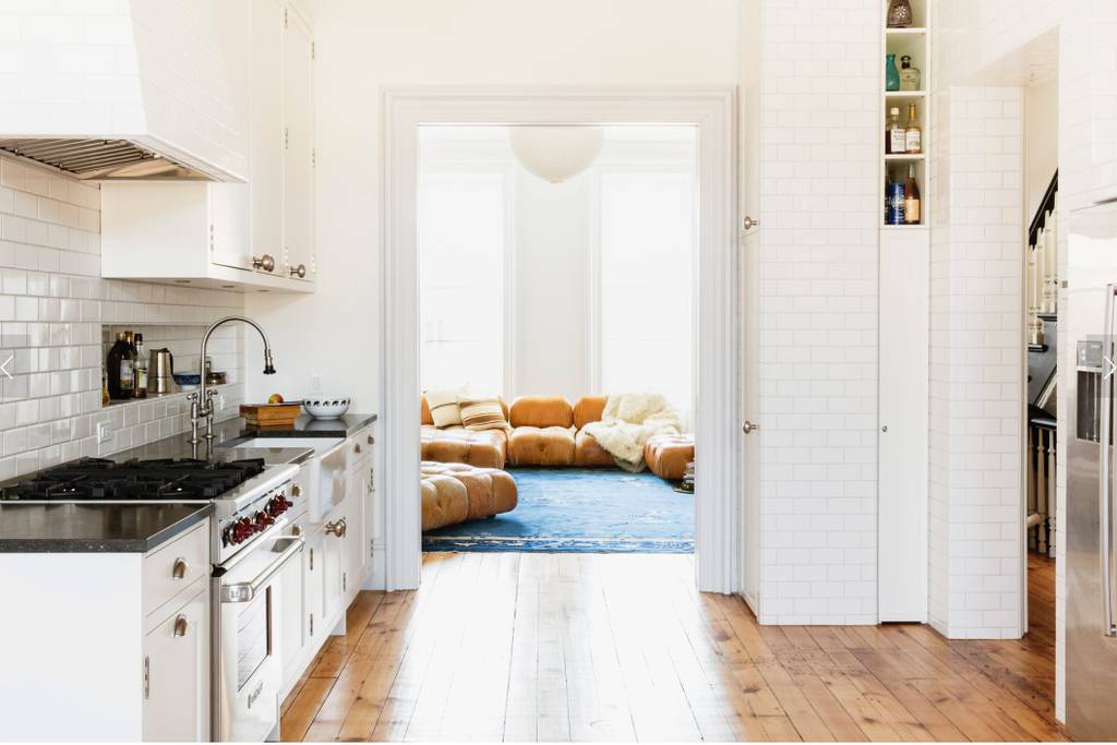 minimalist home in carroll gardens brooklyn airbnb