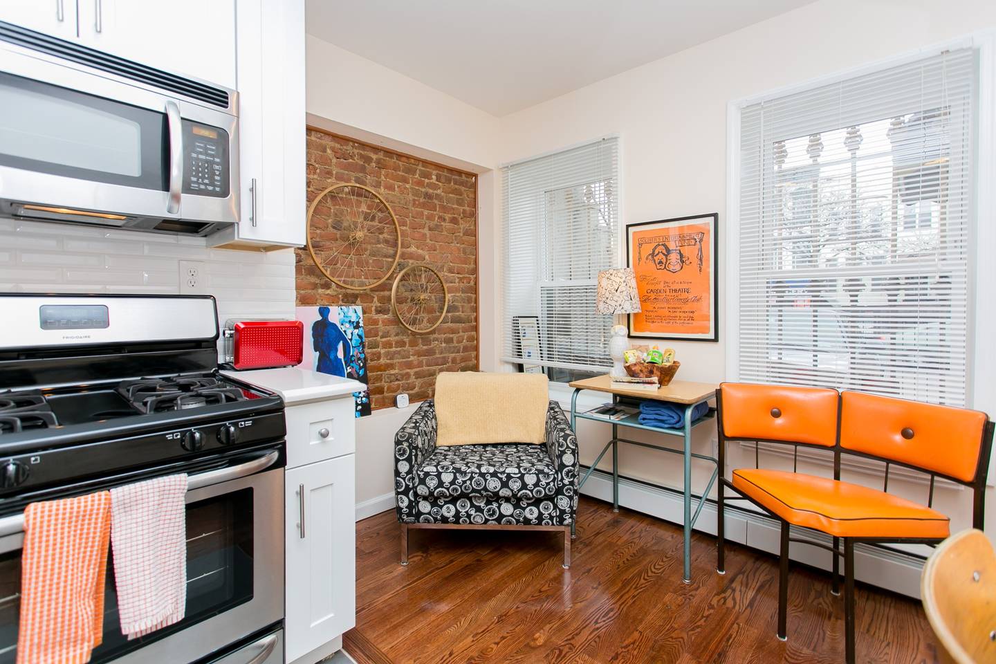 cute brooklyn apartment with exposed brick walls