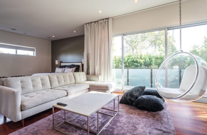 mid century modern living room in Los Angeles