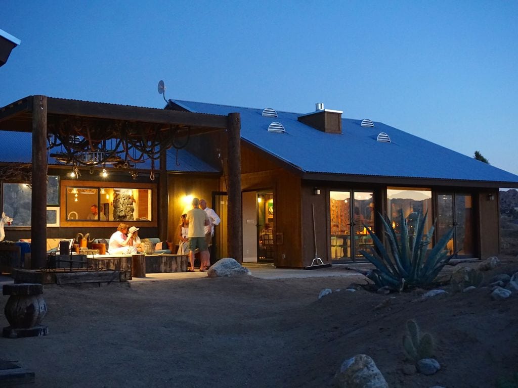 movie set style vrbo rental joshua tree