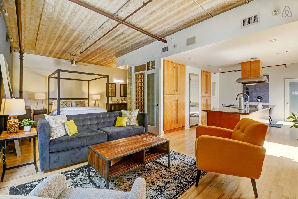 huge studio loft space in downtown orlando