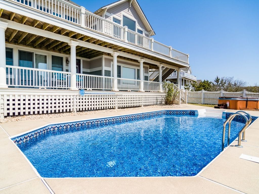 large family vrbo home with pool outer banks