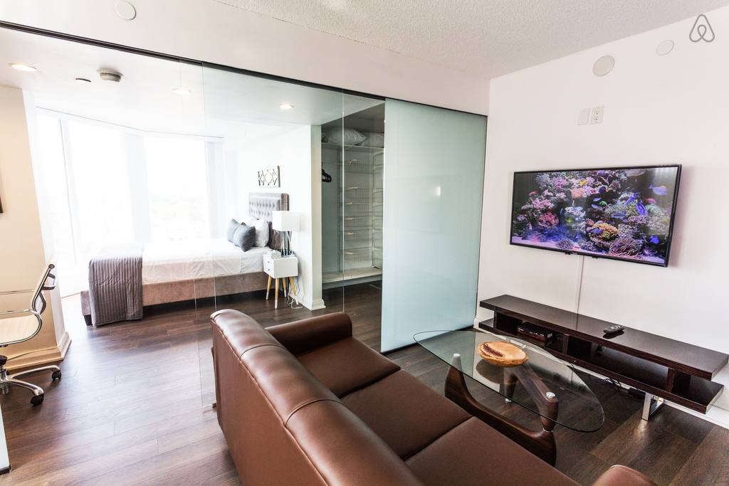 ultra posh yorkdale condo toronto airbnb