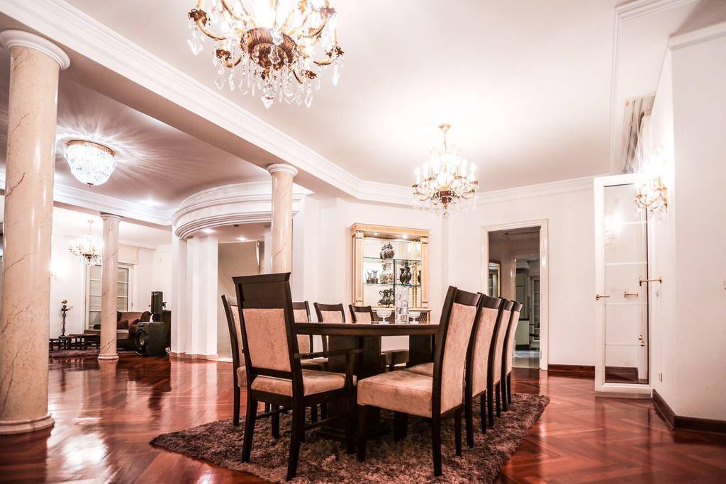 deluxe airbnb villa in desirable belgrade neighborhood