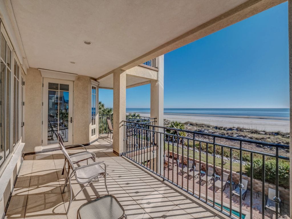 beachfront luxury estate with concierge vrbo hilton head