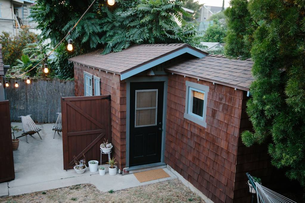 small and peaceful silverlake home los angeles