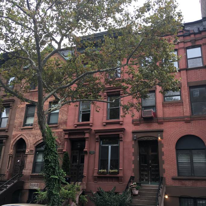 stunning new york city brownstone airbnb