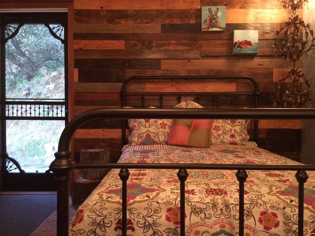 airbnb cabin on Sequoia National Park