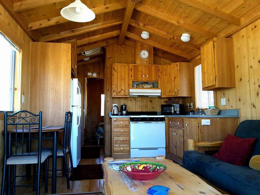 airbnb glamping cabin close to mount whitney