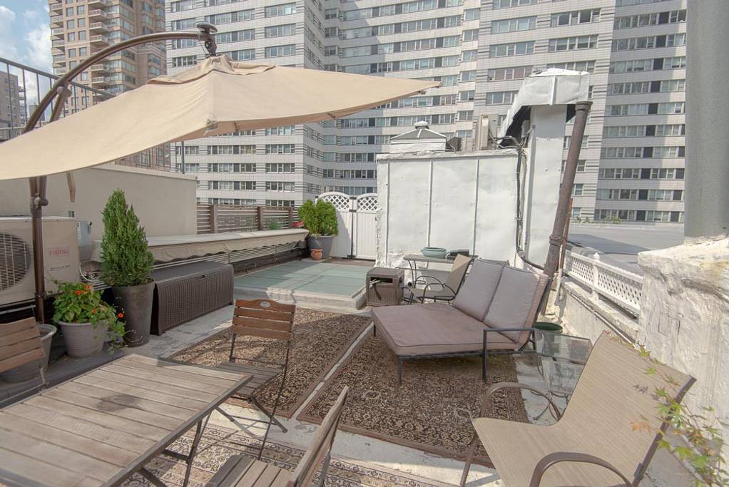 upper east side penthouse airbnb new york