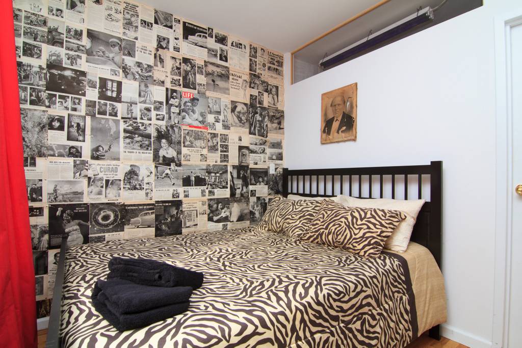 funky apartment in NY alphabet city airbnb