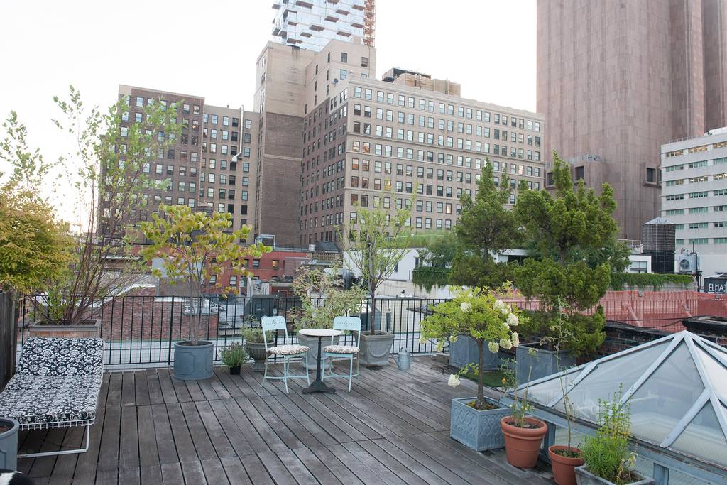 stunning and eclectic artists loft in tribeca