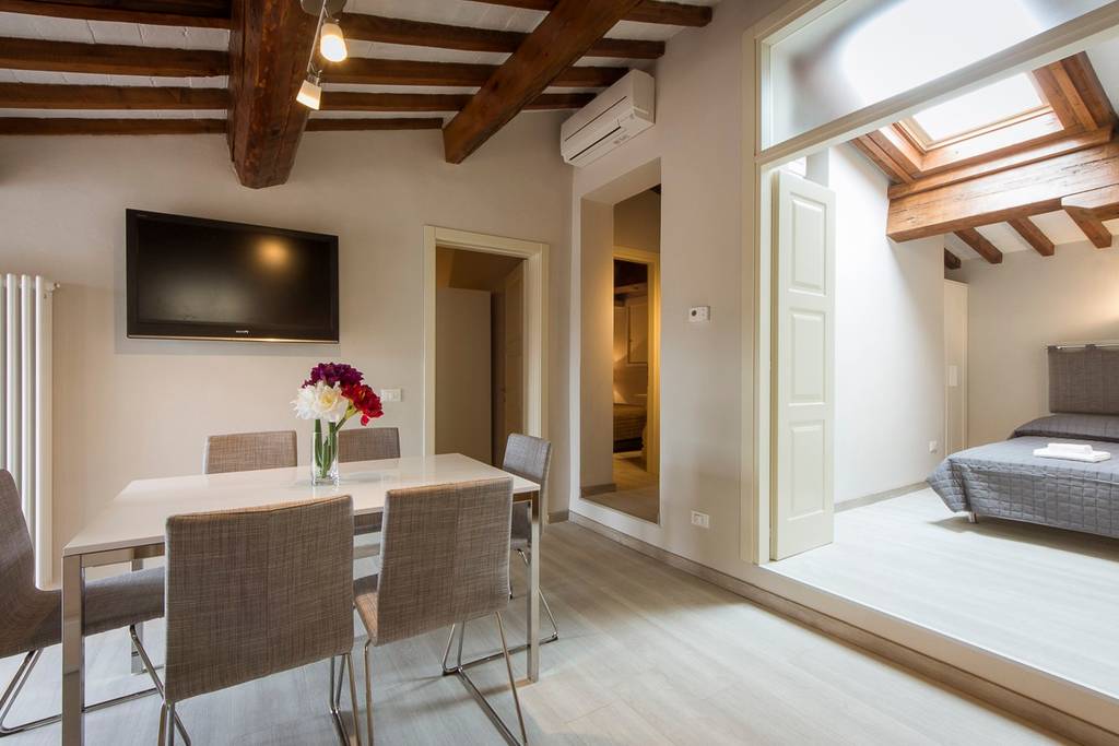florence airbnb apartment with terrace