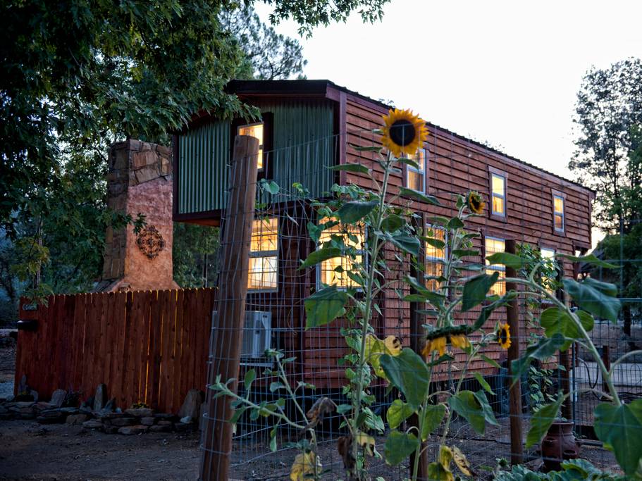 airbnb house close to yosemite