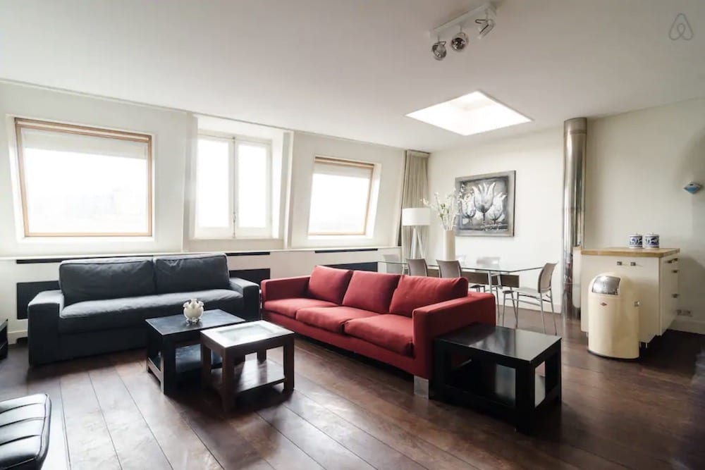 luxury airbnb downtown amsterdam