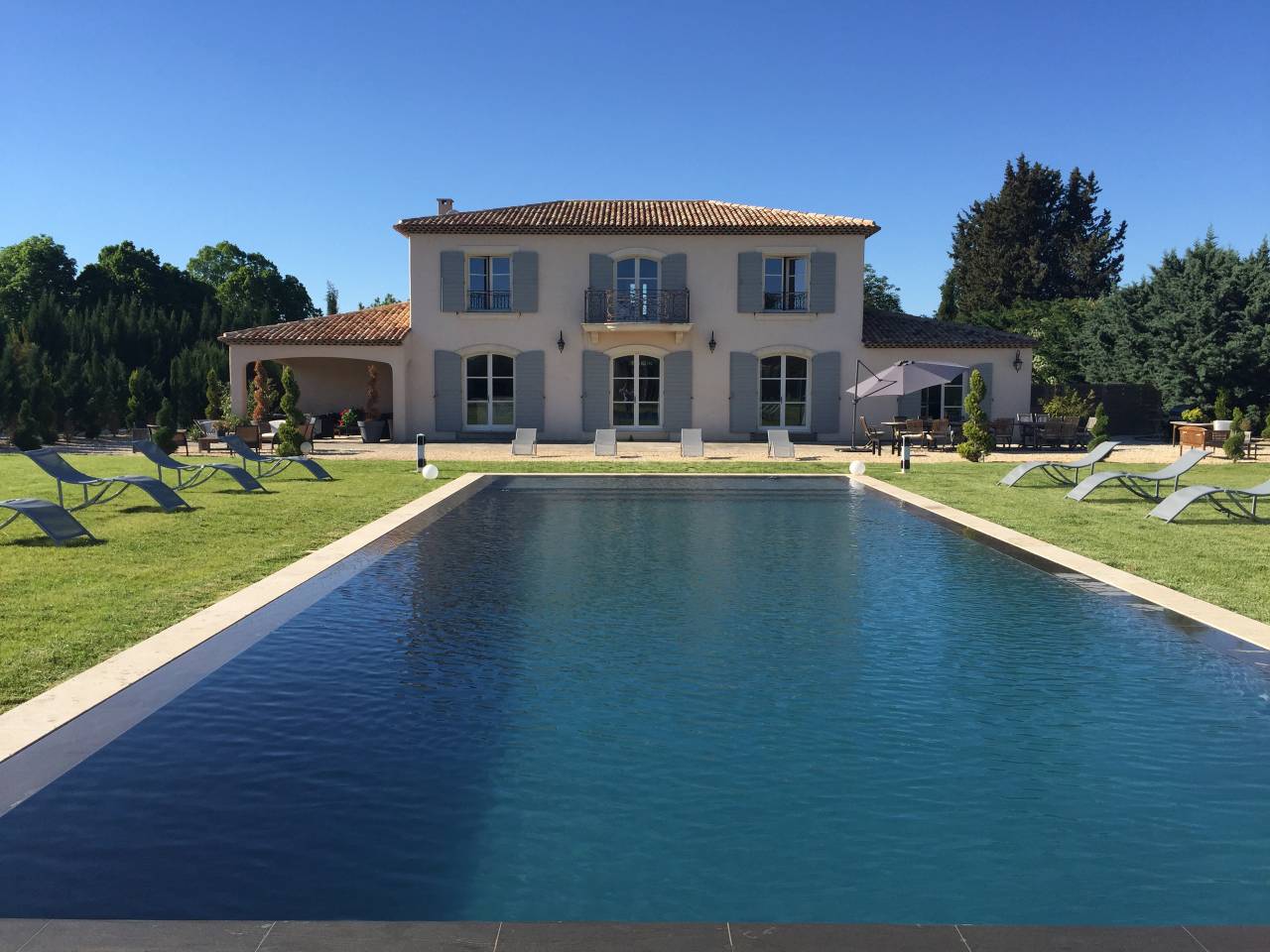 stunning airbnb villa near provence with pool