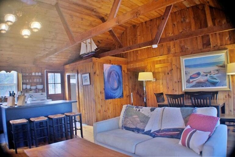 private airbnb cottage wellfleet