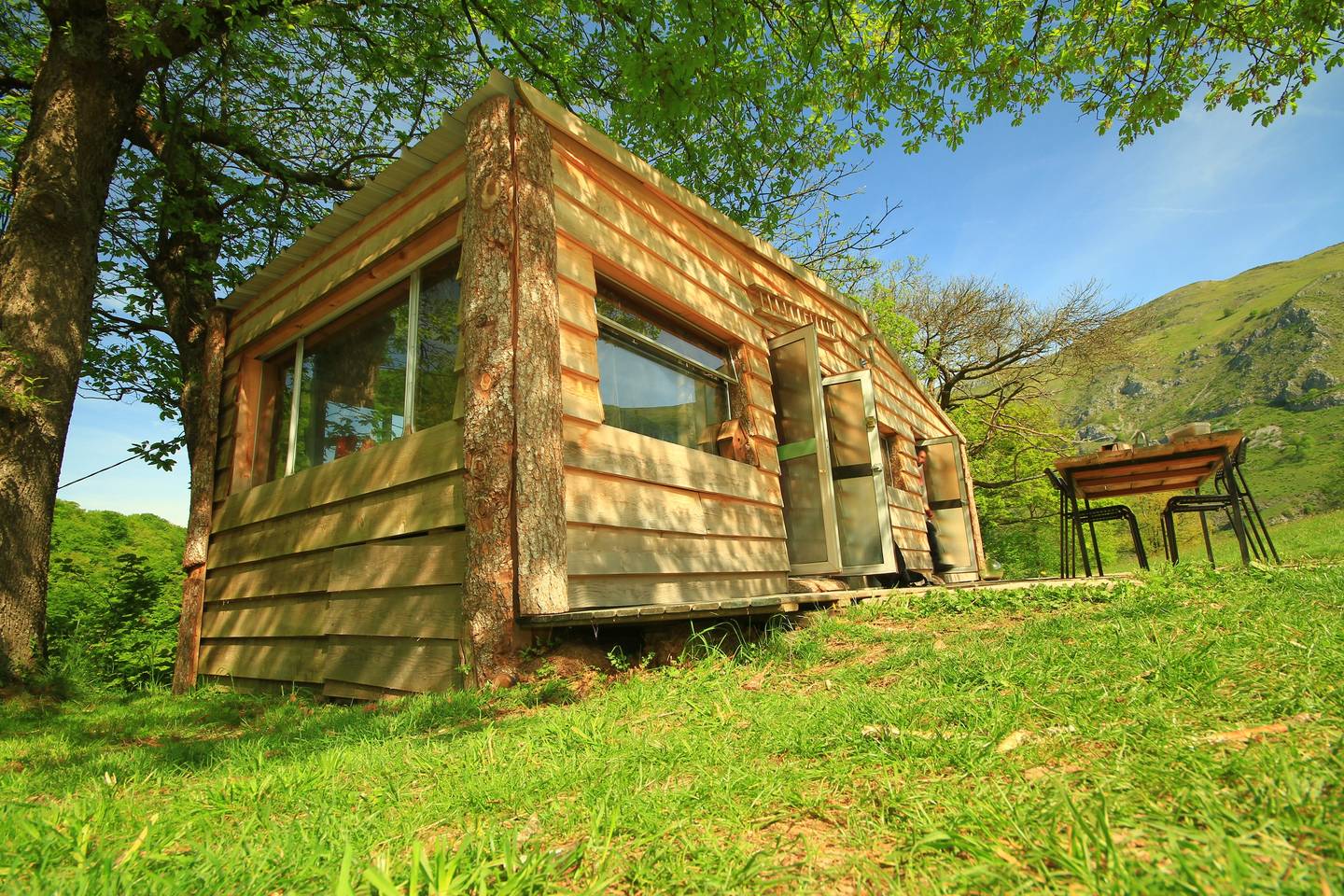 eco friendly off the grid home france