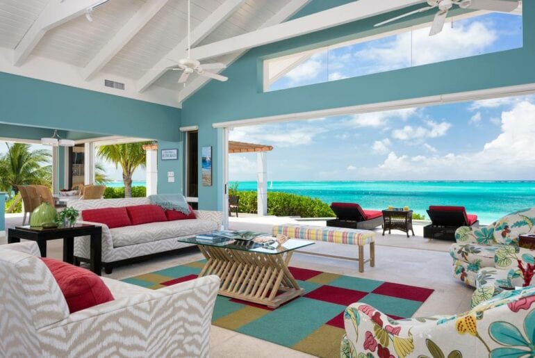 Turcas y Caicos Luxury Airbnb Villa